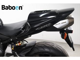 Honda CBR 1000 RR Fireblade picture 17