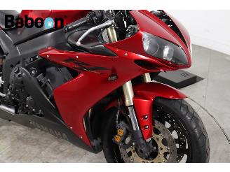 Yamaha  YZF-R1 picture 10