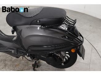 Vespa  Sprint 45KM picture 17