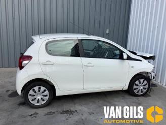 Peugeot 108 108, Hatchback, 2014 1.0 12V picture 3