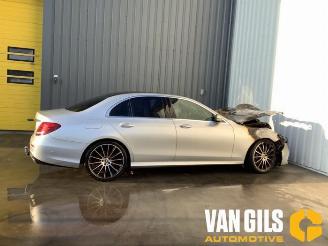 damaged passenger cars Mercedes E-klasse E (W213), Sedan, 2016 / 2023 E-220d 2.0 Turbo 16V 2017/12