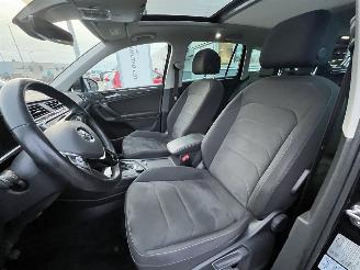 Volkswagen Tiguan 2.0 TSI 4Motion Highline Business R picture 19