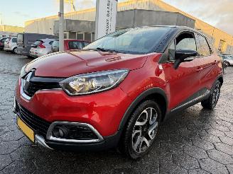 Avarii autoturisme Renault Captur 0.9 TCe Helly Hansen 2015/7