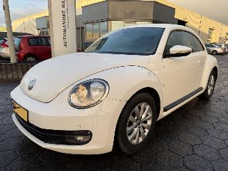 Vaurioauto  passenger cars Volkswagen Beetle 1.2 TSI Trend 2012/6
