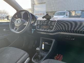 Volkswagen Up! 1.0 BMT high up! picture 12