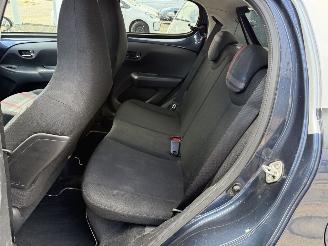 Peugeot 108 1.0 e-VTi Allure picture 11