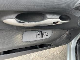 Toyota Auris 1.3 Access picture 14