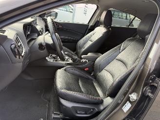 Mazda 3 2.0 GT-M picture 10