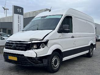 krockskadad bil bedrijf Volkswagen Crafter 35 2.0 TDI L3H2 Highline 2020/9