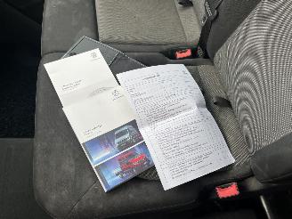 Volkswagen Crafter 35 2.0 TDI L3H2 Highline picture 20