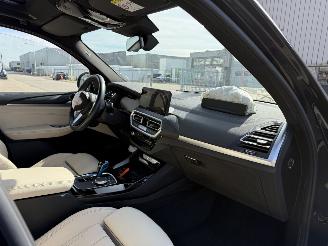 BMW iX3 High Executive 80 kWh picture 17