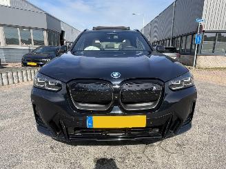 BMW iX3 High Executive 80 kWh picture 2