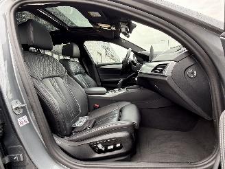 BMW 5-serie Touring 530e Business Edition Plus picture 13