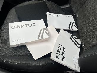 Renault Captur 1.6 E-Tech Hybrid 145 Zen picture 19
