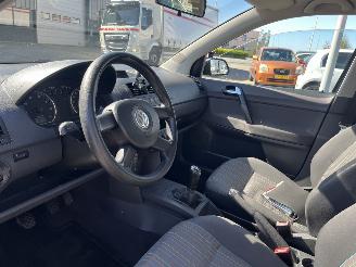 Volkswagen Polo 1.4-16V Comfortline picture 12