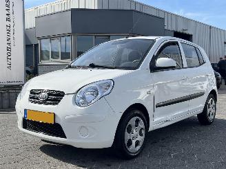 škoda osobní automobily Kia Picanto 1.0 X-pect 2010/5