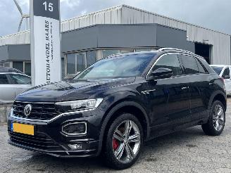Vaurioauto  passenger cars Volkswagen T-Roc 1.5 TSI Sport Business R AUTOMAAT 2020/5