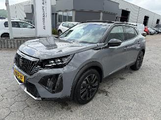 skadebil auto Peugeot e-2008 EV GT 54 kWh 2023/9