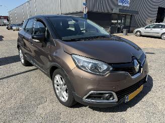 Renault Captur 0.9 TCe Dynamique picture 3