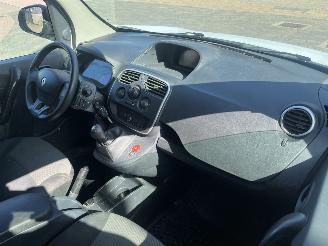 Renault Kangoo 1.5 Blue dCi 95 Comfort picture 11