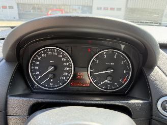 BMW X1 SDRIVE 18I picture 17