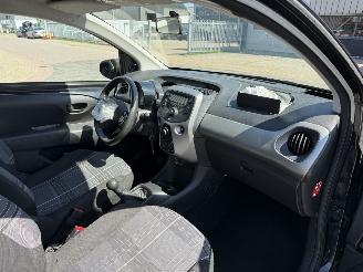 Peugeot 108 1.0 e-VTi Active picture 16