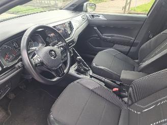 Volkswagen Polo 1.0tsi high line picture 3