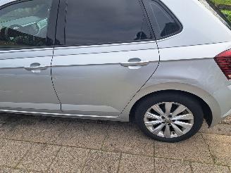 Volkswagen Polo 1.0tsi high line picture 6