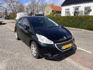 Peugeot 208 1.0 Access picture 1