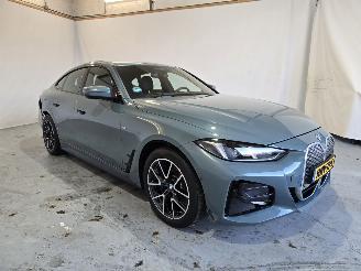 uszkodzony samochody osobowe BMW i4 eDrive35 M SE 70 KWh 2025/5