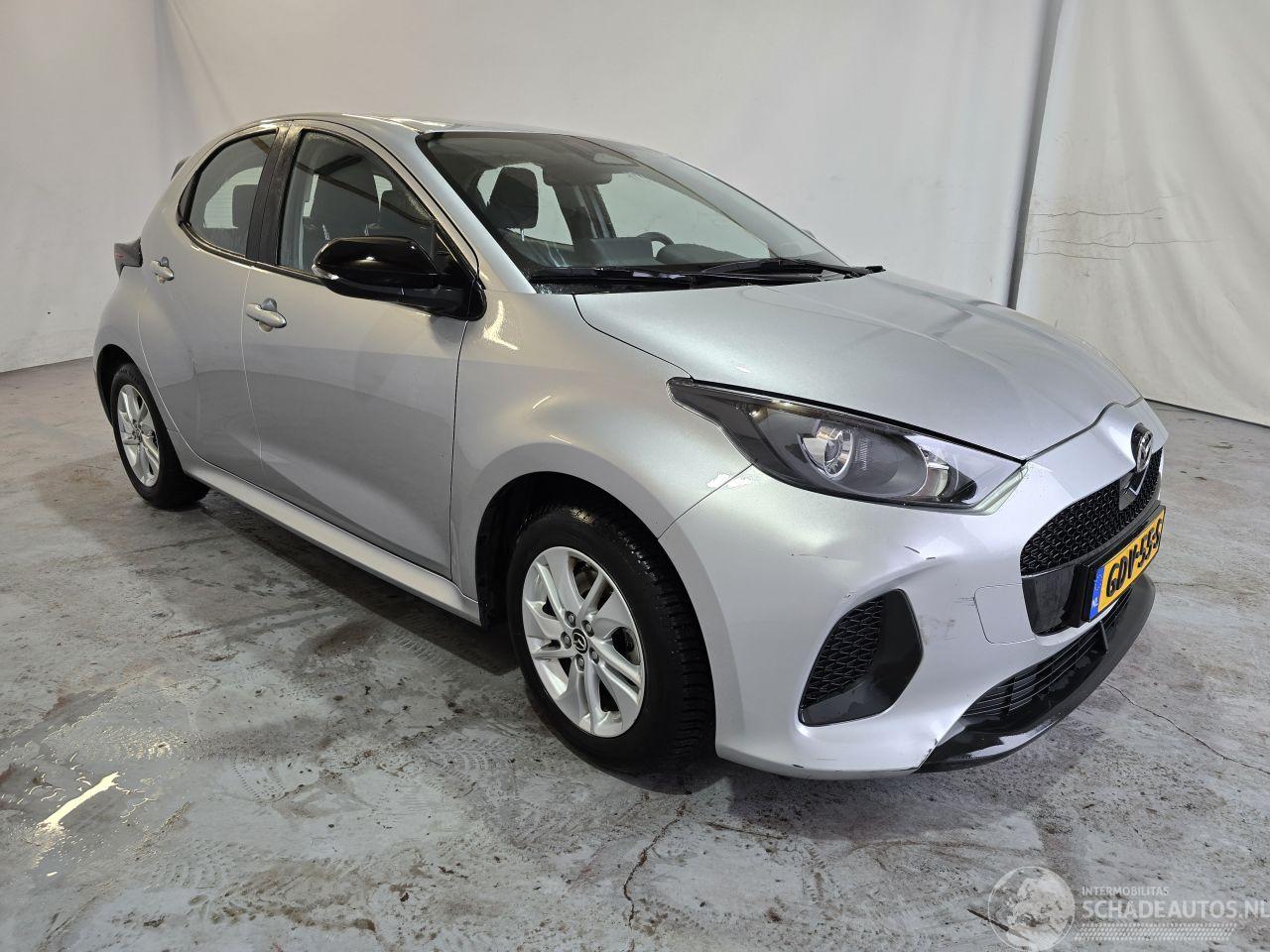 Mazda 2 1.5 Centre-line