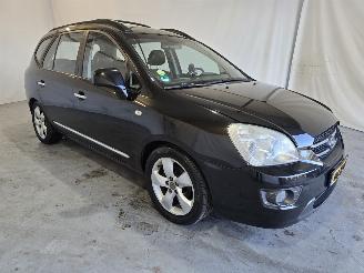 krockskadad bil auto Kia Carens 2.0 CVVT X-clusive 7p. 2007/11
