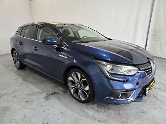 skadebil auto Renault Mégane 1.2 TCe Limited Automaat 2017/5