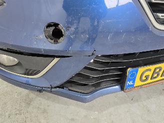 Renault Mégane 1.2 TCe Limited Automaat picture 11