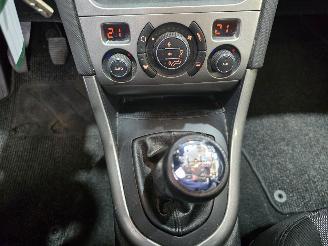 Peugeot 308 1.6 HDiF Style picture 26