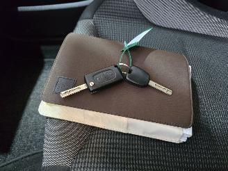 Peugeot 308 1.6 HDiF Style picture 27
