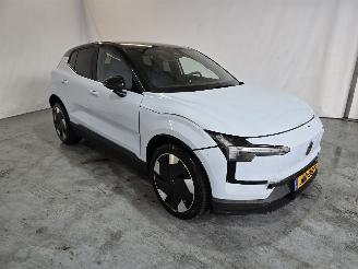 skadebil motor Volvo EX30 Single Motor Extended Range Plus 69 kWh 2025/12