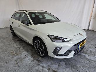 Coche accidentado Cupra Leon Sportstourer 1.5 TSI e-Hybrid Business 2025/7