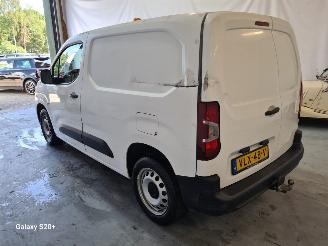 Peugeot Partner 1.5 BlueHDI Premium picture 4