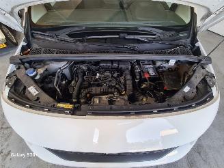 Peugeot Partner 1.5 BlueHDI Premium picture 12