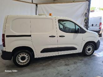 Peugeot Partner 1.5 BlueHDI Premium picture 7