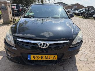 Hyundai I-30 1.6i Dynamic picture 3