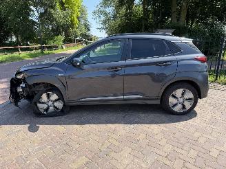 Hyundai Kona EV Limited Sky 64 kWh picture 3