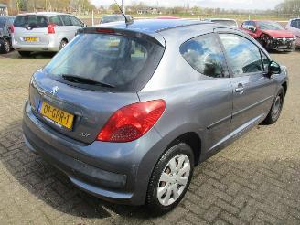 Peugeot 207 1.4 VTi Cool \'n Blue picture 7