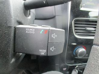 Renault Clio 0.9 TCe Zen picture 31