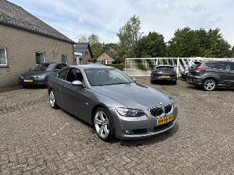 BMW 3-serie 320i Introduction picture 1