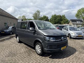 Auto incidentate Volkswagen Transporter 2.0 TDI L1H1 Comfortline. ROLSTOELVERVOER 2017/11