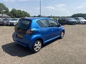 Toyota Aygo 1.0-12V Dynamic Blue picture 8