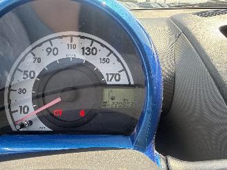Toyota Aygo 1.0-12V Dynamic Blue picture 19
