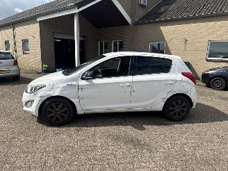 Hyundai I-20 1.2 HP i-Motion picture 4